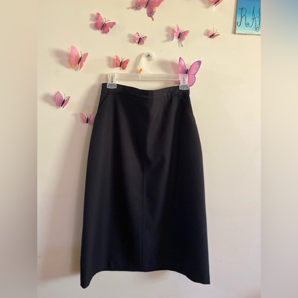 Vintage Barbiecore Hot Pink Blazer & Black Skirt (Top- 16P & Bot- 14) - Picture 2 of 2